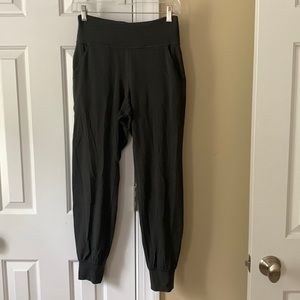 Lululemon Align Jogger 28”